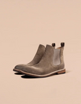 M25011 スエードチェルシーブーツ (Suede Chelsea Boots)(ベージュ色)Vibram®
