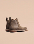 M25011 スエードチェルシーブーツ (Suede Chelsea Boots)(ベージュ色)Vibram®