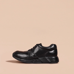 デュアルホースハイドスニーカー (Dual Horsehide Sneaker)(ブラック&ホワイト) Vibram®