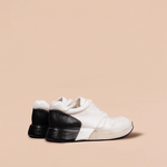 デュアルホースハイドスニーカー (Dual Horsehide Sneaker)(ブラック&ホワイト) Vibram®
