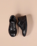 デュアルホースハイドスニーカー (Dual Horsehide Sneaker)(ブラック&ホワイト) Vibram®