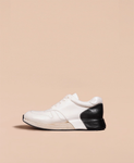 デュアルホースハイドスニーカー (Dual Horsehide Sneaker)(ブラック&ホワイト) Vibram®