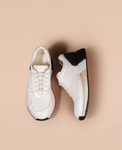 デュアルホースハイドスニーカー (Dual Horsehide Sneaker)(ブラック&ホワイト) Vibram®