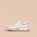デュアルホースハイドスニーカー (Dual Horsehide Sneaker)(ブラック&ホワイト) Vibram®